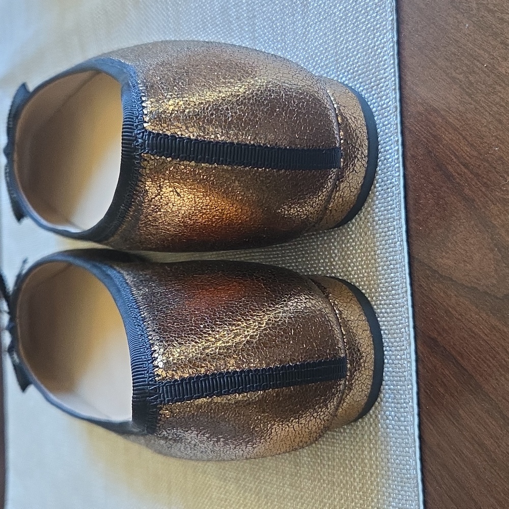 NWT! Boden! Beautiful Metallic Gold Ballet Flats. Perfect Condition! - Picture 12 of 12